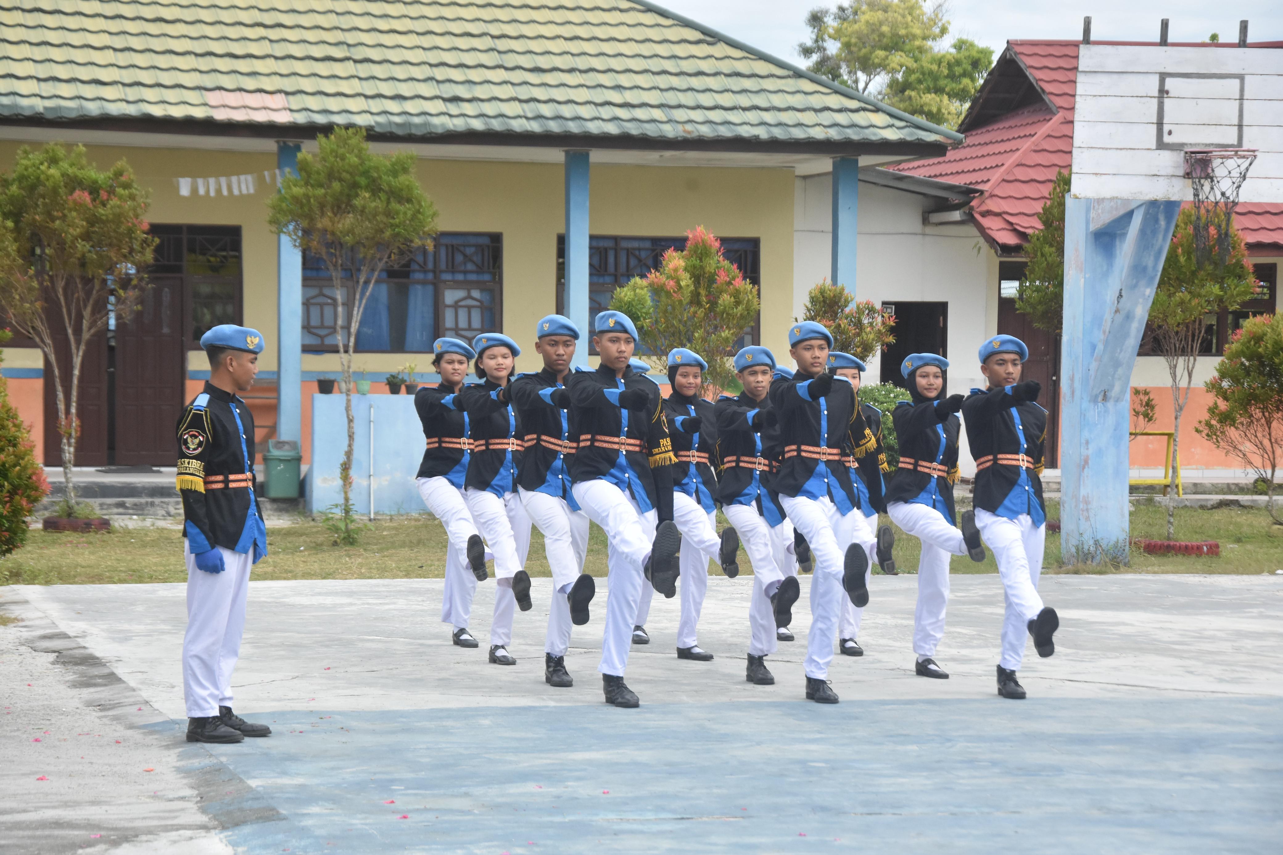 Perayaan HUT Ke-22 SMAN 6 Palangka Raya Perayaan HUT Ke-22 SMAN 6 Palangka Raya